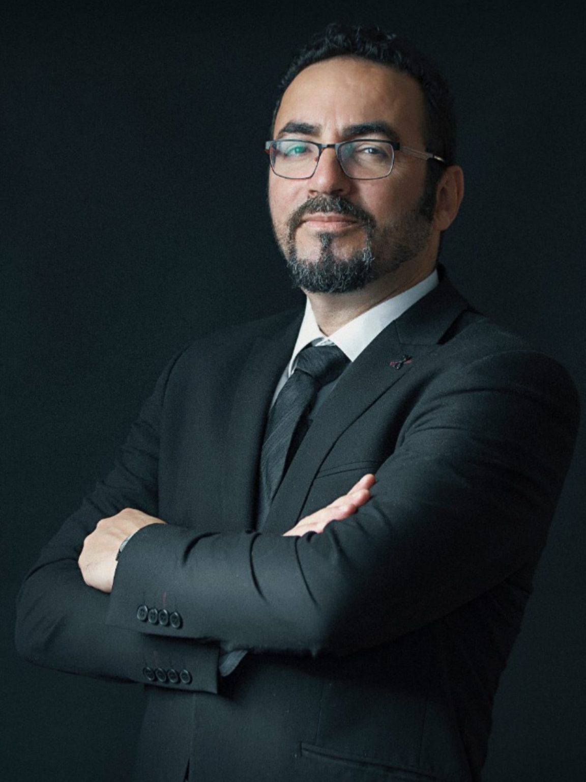 المحامي نادر يوسف